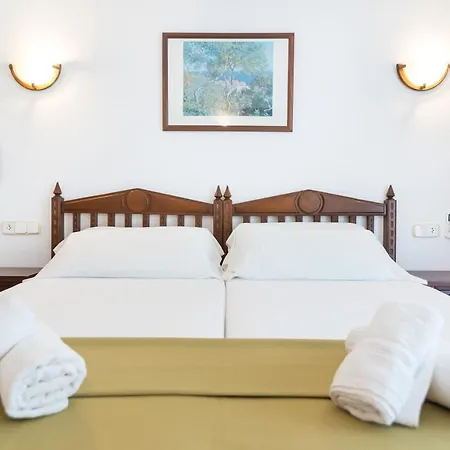 Ses Puntetes Hotel 3*