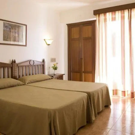 Ses Puntetes 3* Cala d'Or (Mallorca)